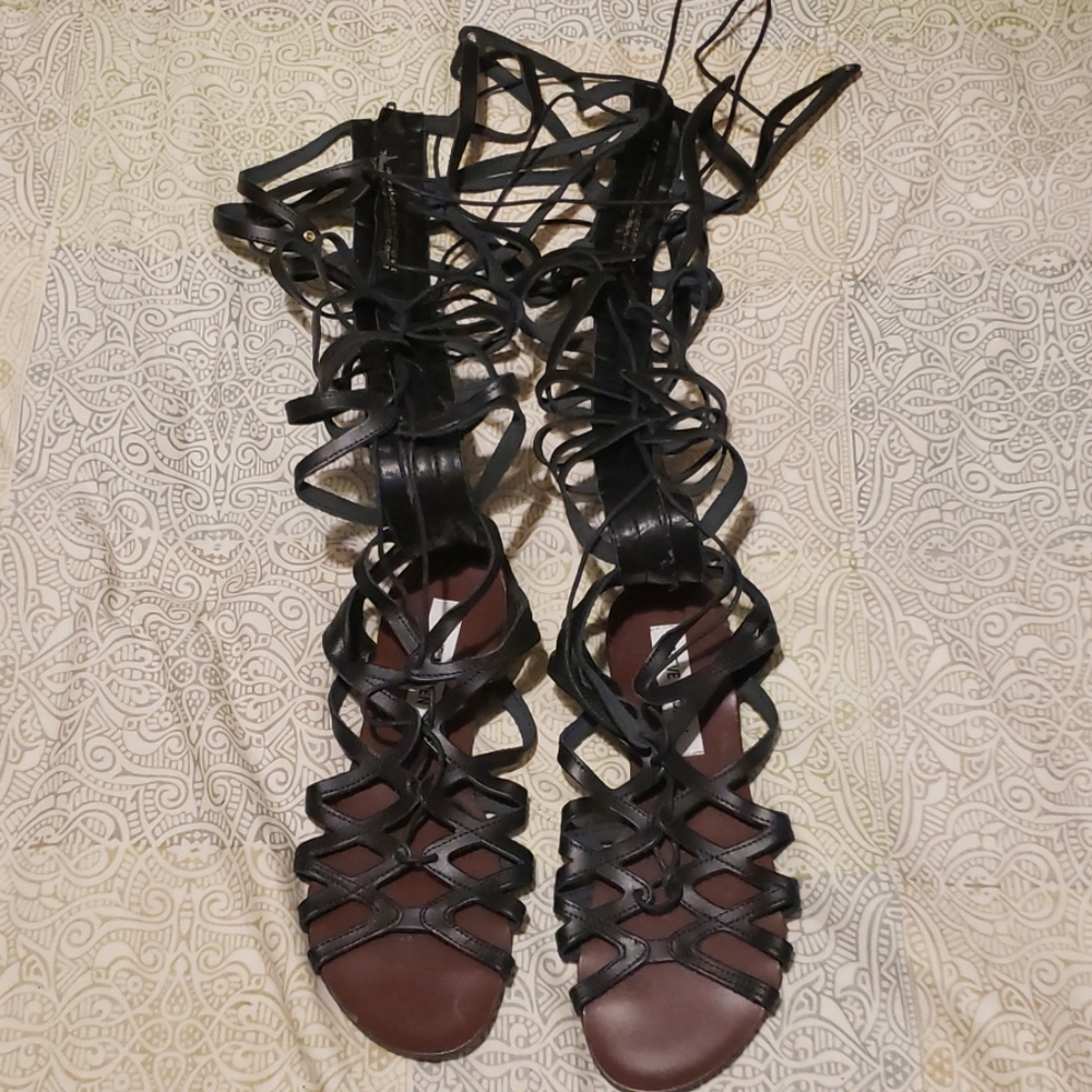 Steve Madden Gladiator Shoes 7.5 new